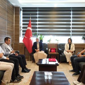 Valimizin Eşi Dr. Selma Ünlüer Hanımefendiden İl Müdürlüğümüze Teşekkür Ziyareti - fotoğraf 4