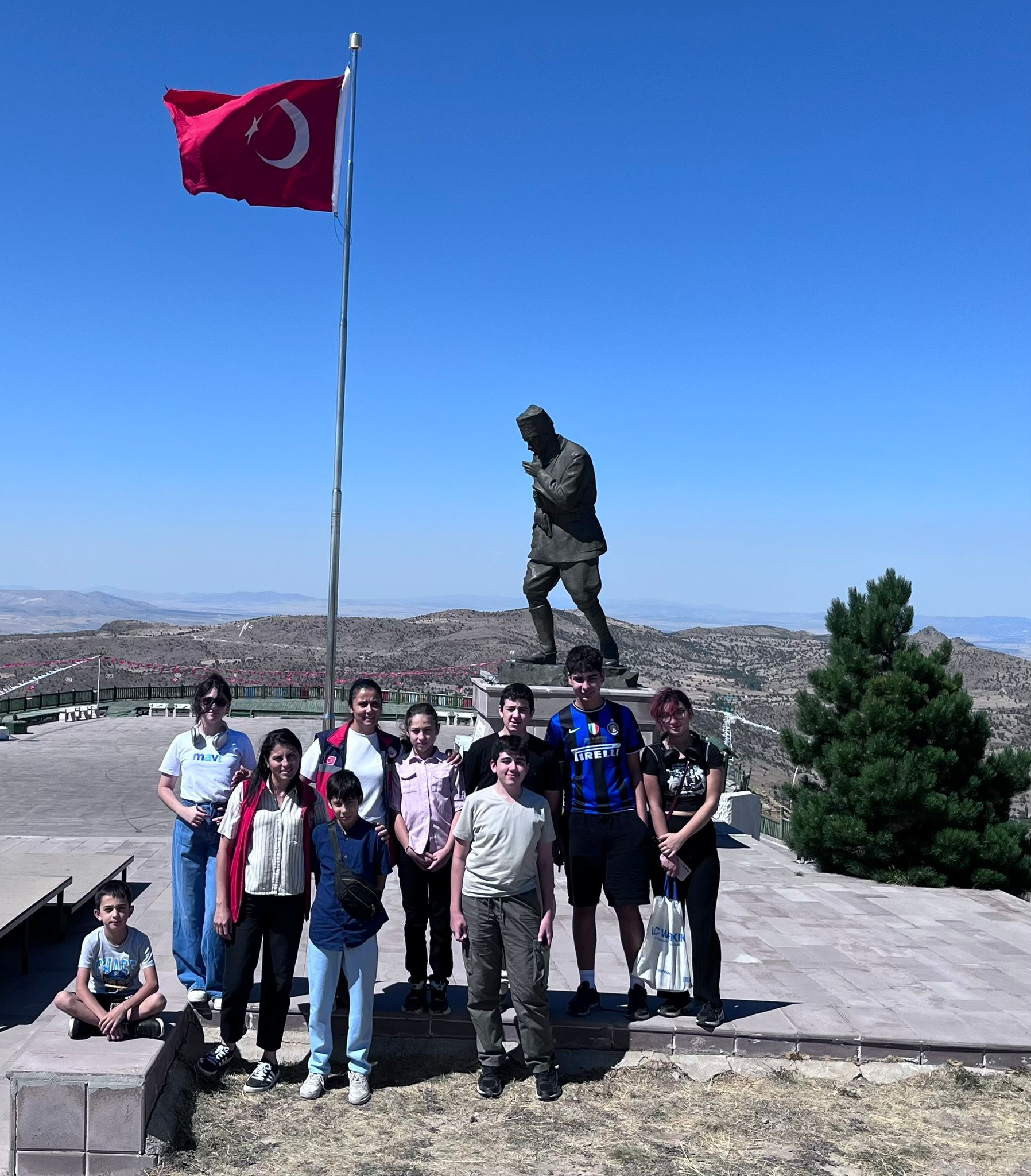 Şehit Ve Gazilerimizin Emanetleri İle Tarihe Yolculuk