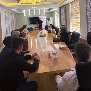 Evlenecek Gençlerin Desteklenmesi Projesi kapsamında “Evlilik Öncesi Eğitim Programı” eğitimleri - fotoğraf 2