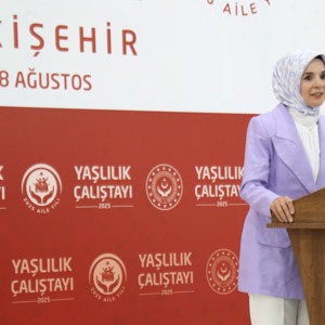 Aile ve Sosyal Hizmetler Bakanımız Sayın Mahinur Özdemir Göktaş Hanımefendi ile Valimiz Sayın Hüseyin Aksoy’un teşrifleriyle İl Yaşlılık Çalıştayımız gerçekleştirildi. - fotoğraf 3