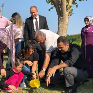 Yeşil Bir Türkiye için Fidanlar Toprakla Buluştu - fotoğraf 11
