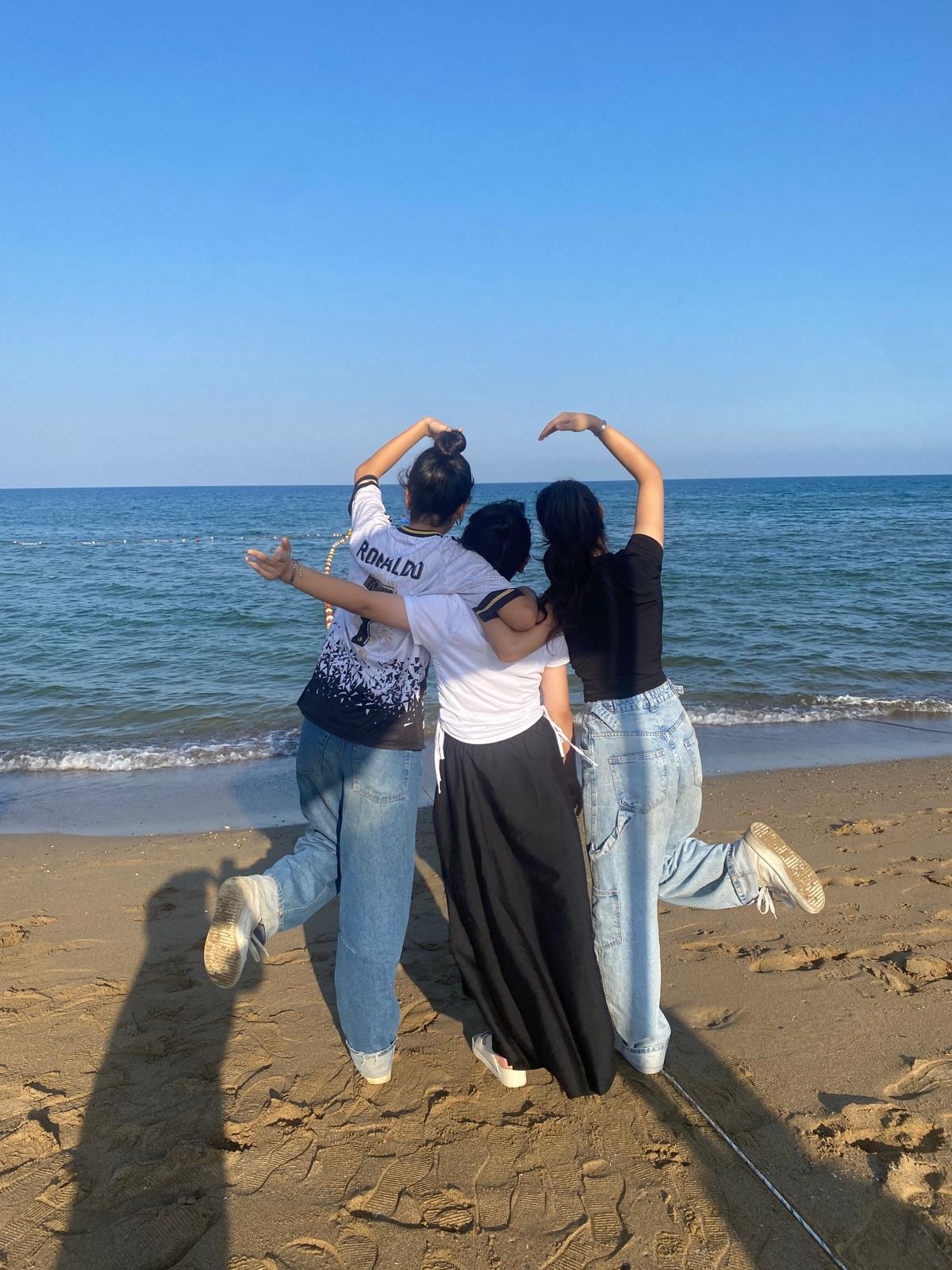 Müdürlüğümüze bağlı Bingöl Çocuk Evleri Koordinasyon Merkezi  Müdürlüğü çocuklarımız, Mersin Yıldırım Beyazıt deniz kampında sosyal, kültürel ve sportif etkinliklere katılarak keyifli vakit geçirdik. 