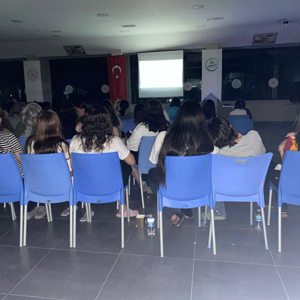 Geleceğimizin Teminatı Çocuklarımızı Yaz Tatili Programı Kapsamında Mersin İlinde Kamp Etkinliği - fotoğraf 4