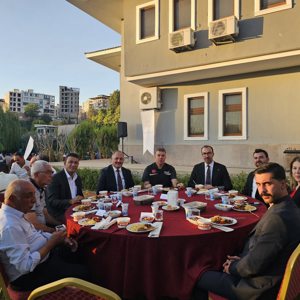 Şehit Yakınları ve Gazilerimiz Onuruna Düzenlenen Yemek Etkinliği - fotoğraf 1
