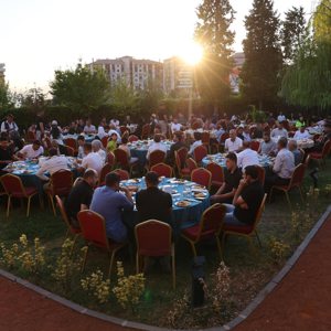 Şehit Yakınları ve Gazilerimiz Onuruna Düzenlenen Yemek Etkinliği - fotoğraf 2