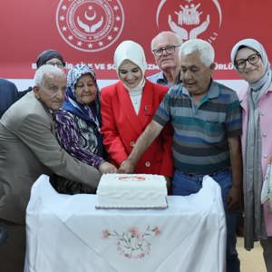 Aile ve Sosyal Hizmetler Bakanımız Göktaş, Balıkesir'de ziyaretlerde bulundu - fotoğraf 17
