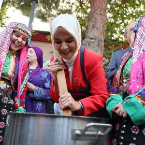 Aile ve Sosyal Hizmetler Bakanımız Göktaş, Balıkesir'de ziyaretlerde bulundu - fotoğraf 21