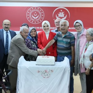 Aile ve Sosyal Hizmetler Bakanımız Göktaş, Balıkesir'de ziyaretlerde bulundu - fotoğraf 15