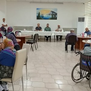  Kandil Coşkusunu Kıymetli Büyüklerimizle Paylaştık - fotoğraf 1