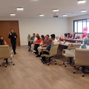 Aile ve Çocuklara Yönelik Sosyal Destek Mekanizmalarının Güçlendirilmesi Projesi Kapsamında İlk Hafta Eğitimleri Gerçekleştirildi - fotoğraf 2