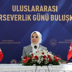 Bakanımız Göktaş, Darülaceze bağışçılarıyla bir araya geldi - fotoğraf 2