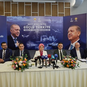 Bakanımız Göktaş, Manisa'da "Türkiye Yüzyılı Buluşmaları" programında konuştu - fotoğraf 1