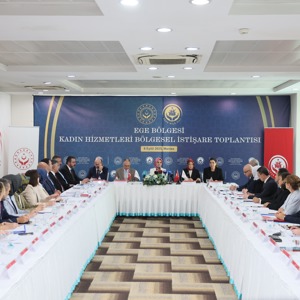Bakanımız Göktaş, Manisa'da "Türkiye Yüzyılı Buluşmaları" programında konuştu - fotoğraf 15