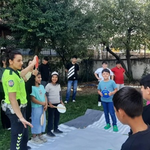 Vezirköprü'de Öğrencilere Yönelik Trafik Güvenliği Eğitimi   - fotoğraf 1