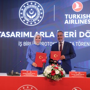 Aile ve Sosyal Hizmetler Bakanlığı ile THY arasında "ileri dönüşüm" protokolü imzalandı - fotoğraf 2