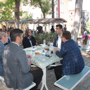 Huzurevinde Piknik Programı - fotoğraf 8