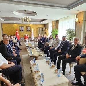 Bakanımız Sayın Mahinur ÖZDEMİR GÖKTAŞ, Hayırseverlerimizle Bir Araya Gelerek Buluşma Gerçekleştirdi. - fotoğraf 1