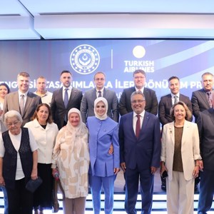 Aile ve Sosyal Hizmetler Bakanlığı ile THY arasında "ileri dönüşüm" protokolü imzalandı - fotoğraf 3