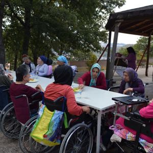 Havza Bakım Rehabilitasyon Merkezi’nde Öğle Yemeği Buluşması - fotoğraf 1