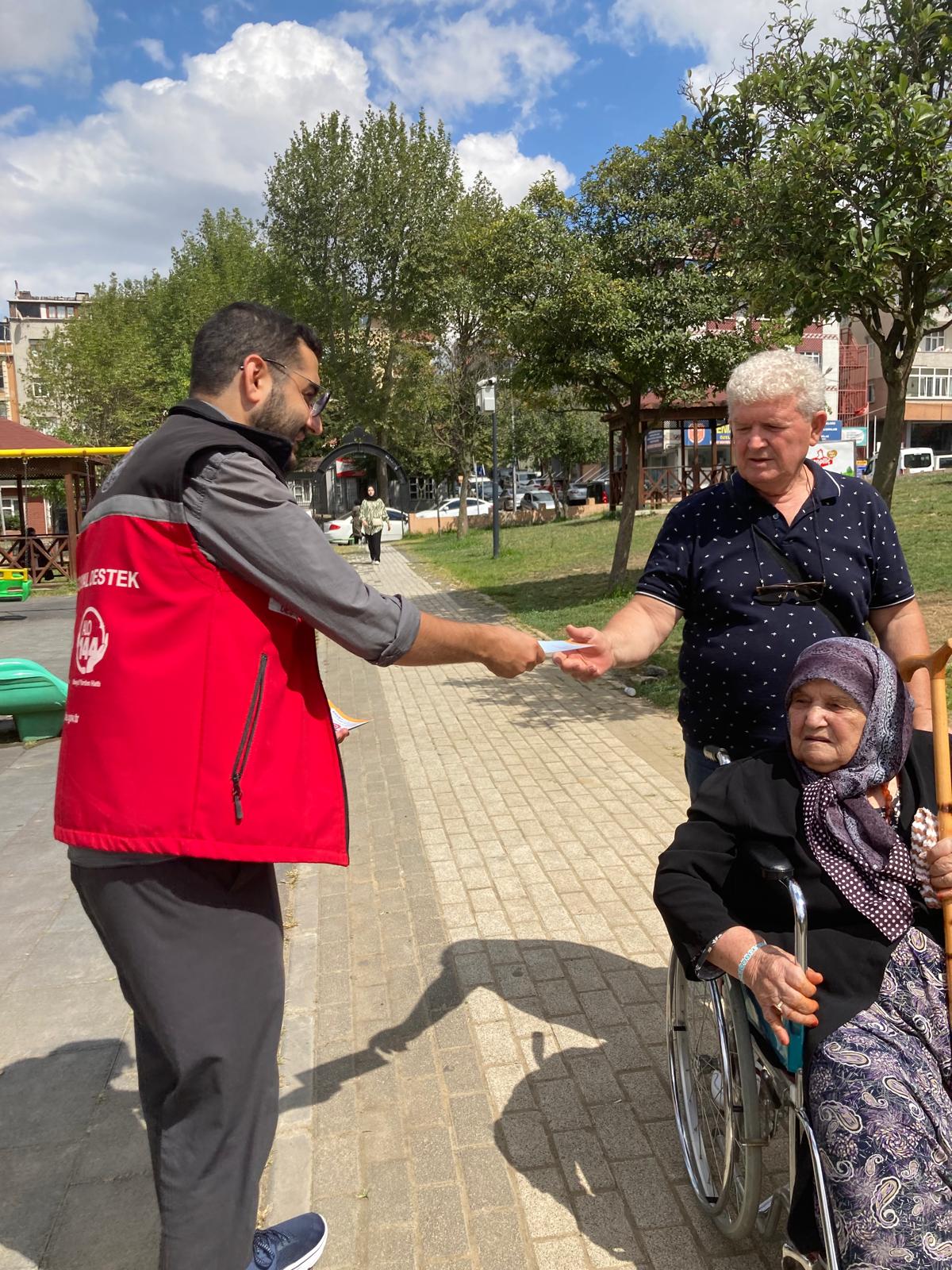 İl Genelinde Mobil Sosyal Hizmet Noktalarında, Bilgilendirme ve Broşür Dağıtımı Gerçekleştirilmiştir