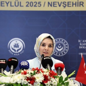 Bakanımız Göktaş "İç Anadolu Bölgesi Kadın Hizmetleri Bölgesel İstişare Toplantısı"na başkanlık etti - fotoğraf 1