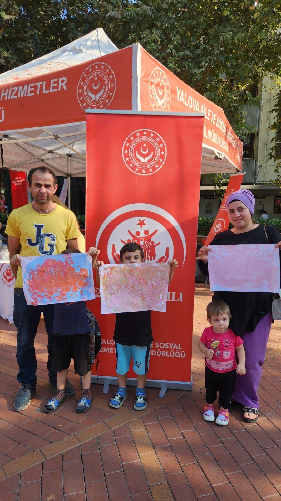 “Aile Ebru Sanat Atölyesi” Gerçekleştirildi.''