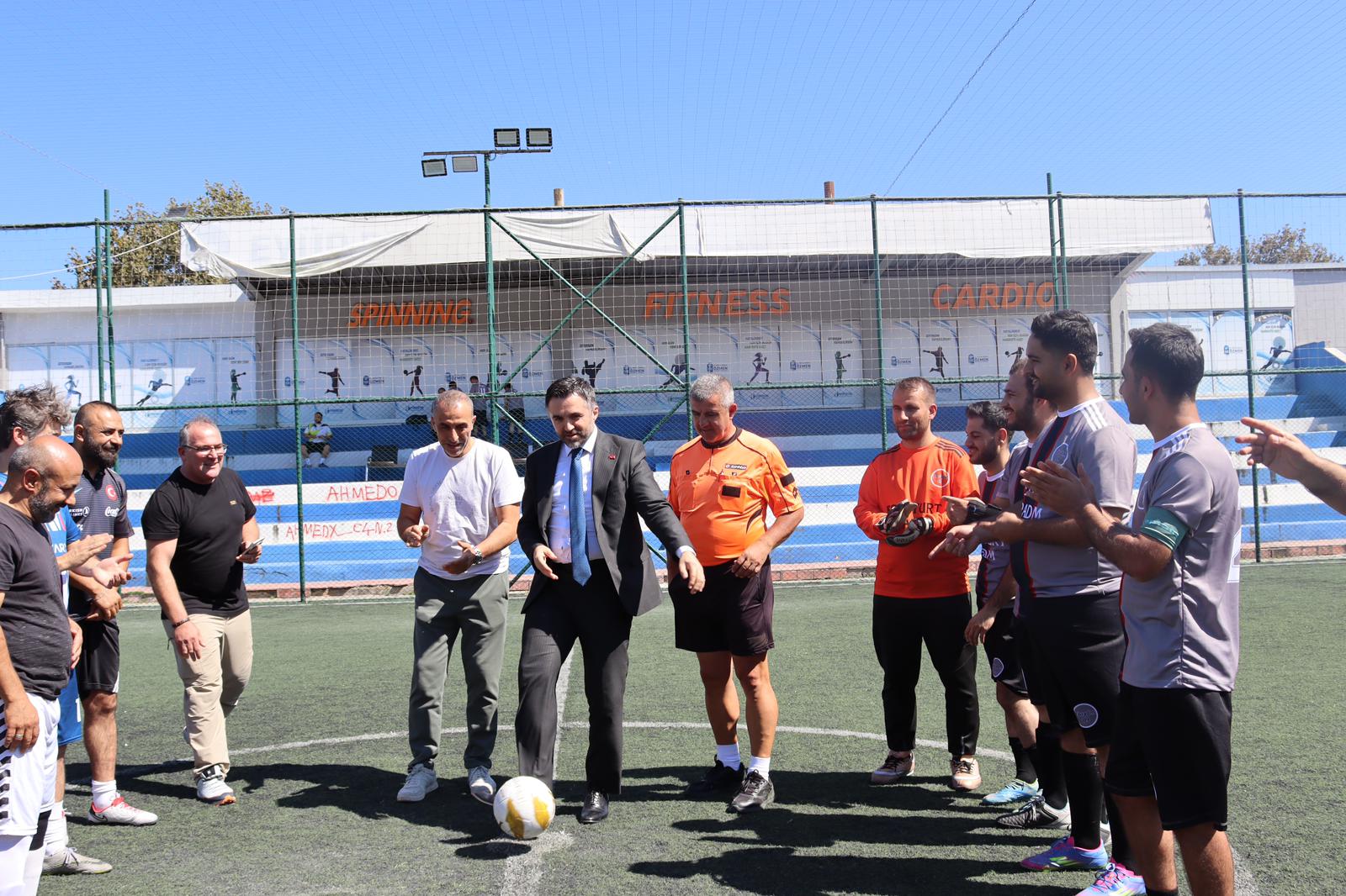 İl Müdürümüz Sn. Ömer TURAN’ın Katılımıyla Personeller Arası Futbol Turnuvasının Açılışı Gerçekleşmiştir