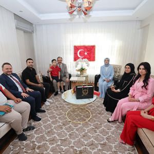 Şehit Güvenlik Korucu Ailelerine Ziyaret - fotoğraf 1