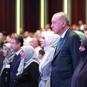 Cumhurbaşkanı Erdoğan ve Aile ve Sosyal Hizmetler Bakanımız Göktaş, Şehit Yakınları, Gazi ve Gazi Yakınlarının Kamu Kurumlarına Yerleştirilmesi Kura Töreni'ne katıldı - fotoğraf 4