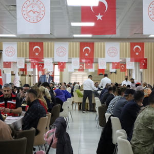 19 Eylül Gaziler Günü Dolayısıyla Yemek Programı Düzenlendi - fotoğraf 6