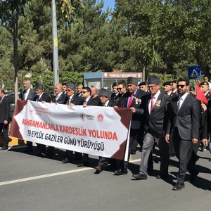 19 Eylül Gaziler Günü Yürüyüşü - fotoğraf 3