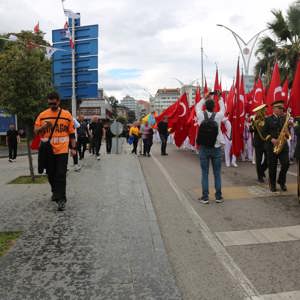 19 Eylül Gaziler Günü Kahramanlarla Kardeşlik Yolunda Yürüyüşü Yoğun Katılımla Gerçekleşti - fotoğraf 40