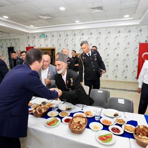 Bitlis’te 19 Eylül Gaziler Günü Coşkuyla Kutlandı - fotoğraf 2