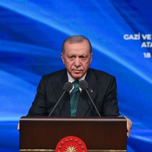 Cumhurbaşkanı Erdoğan ve Aile ve Sosyal Hizmetler Bakanımız Göktaş, Şehit Yakınları, Gazi ve Gazi Yakınlarının Kamu Kurumlarına Yerleştirilmesi Kura Töreni'ne katıldı - fotoğraf 1