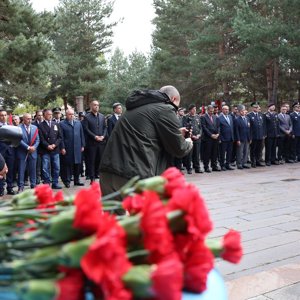 19 Eylül Gaziler Günü Şehitlik Ziyaretleri - fotoğraf 4
