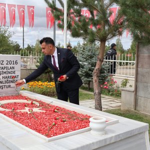 19 Eylül Gaziler Günü Şehitlik Ziyaretleri - fotoğraf 1
