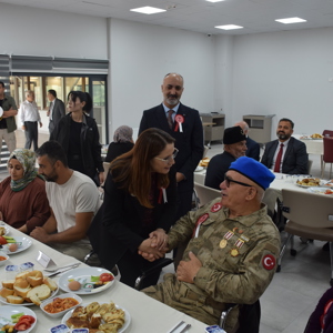 19 Eylül Gaziler Günü Kapsamında Kahvaltı Programı Düzenlendi - fotoğraf 7