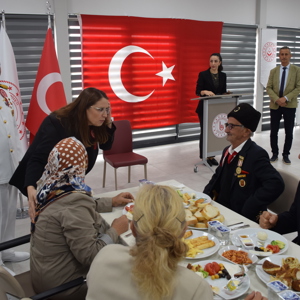 19 Eylül Gaziler Günü Kapsamında Kahvaltı Programı Düzenlendi - fotoğraf 5