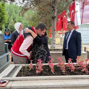 Şehit Polis Memurumuz Ercan Hırçını Dualarla Andık... - fotoğraf 6