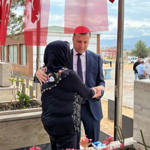 Şehit Polis Memurumuz Ercan Hırçını Dualarla Andık... - fotoğraf 5