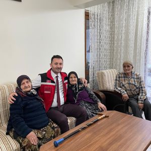 Yaşlılarımızla Geleceğe Işık Tutuyoruz - fotoğraf 1
