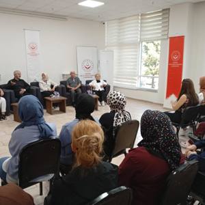 2025 Aile Yılı Etkinlikleri Kapsamında "Geçmişten Geleceğe Söyleşisi" Gerçekleştirildi... - fotoğraf 2