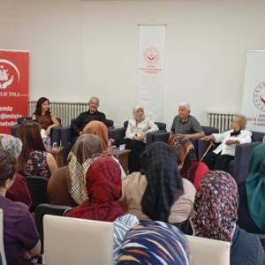 2025 Aile Yılı Etkinlikleri Kapsamında "Geçmişten Geleceğe Söyleşisi" Gerçekleştirildi... - fotoğraf 3