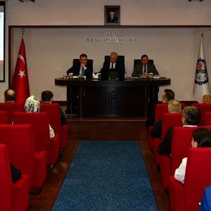 Kadının Güçlenmesi Koordinasyon Kurulunun İlk Toplantısı Sayın Valimiz Aziz Yıldırım Başkanlığında Yapıldı. - fotoğraf 1