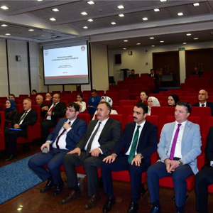 Kadının Güçlenmesi Koordinasyon Kurulunun İlk Toplantısı Sayın Valimiz Aziz Yıldırım Başkanlığında Yapıldı. - fotoğraf 3