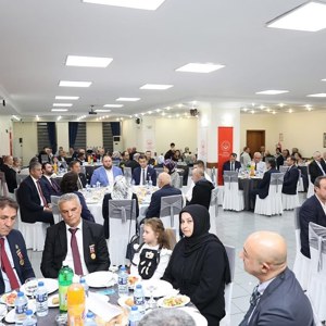 19 Eylül Gaziler Günü münasebetiyle  Karabük Polisevi'nde Gazilerimiz onuruna yemek programı düzenlendi - fotoğraf 1