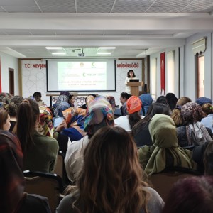 "Kadınlara Yönelik Bağımlılıkla Mücadele Eğitimi ve YEDAM Tanıtımı" Başlıklı Eğitim Düzenlendi - fotoğraf 3