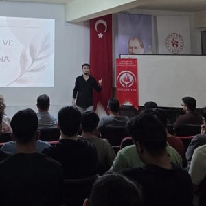 Seydişehir'de Öğrencilere Yurt ve Üniversite Yaşamına Uyum Semineri - fotoğraf 2