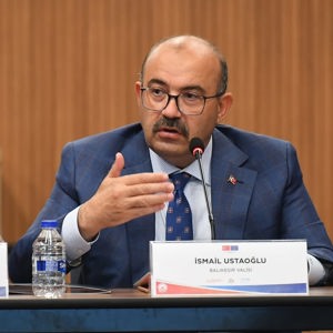 “Bakanlığımız ve UNICEF işbirliğinde; Türkiye’de Koruyucu Aile Sisteminin Güçlendirilmesi Projesi kapsamında “Geçici Koruyucu Aile Paydaş” toplantısı düzenlendi.” - fotoğraf 2