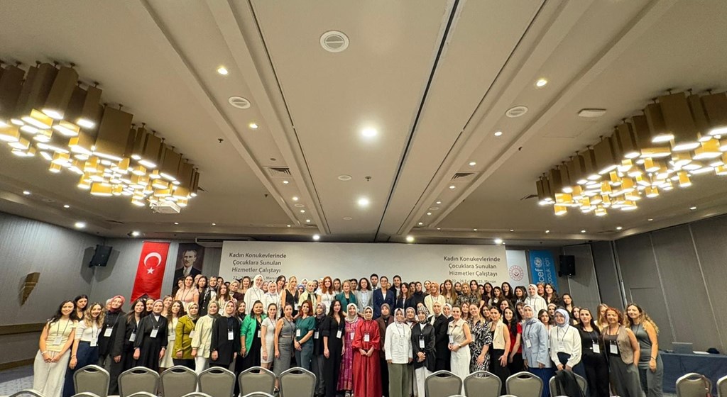 81 ilde hizmet veren kadın konukevleri için “Kadın Konukevlerinde Çocuklara Sunulan Hizmetler Çalıştayı” düzenlendi.